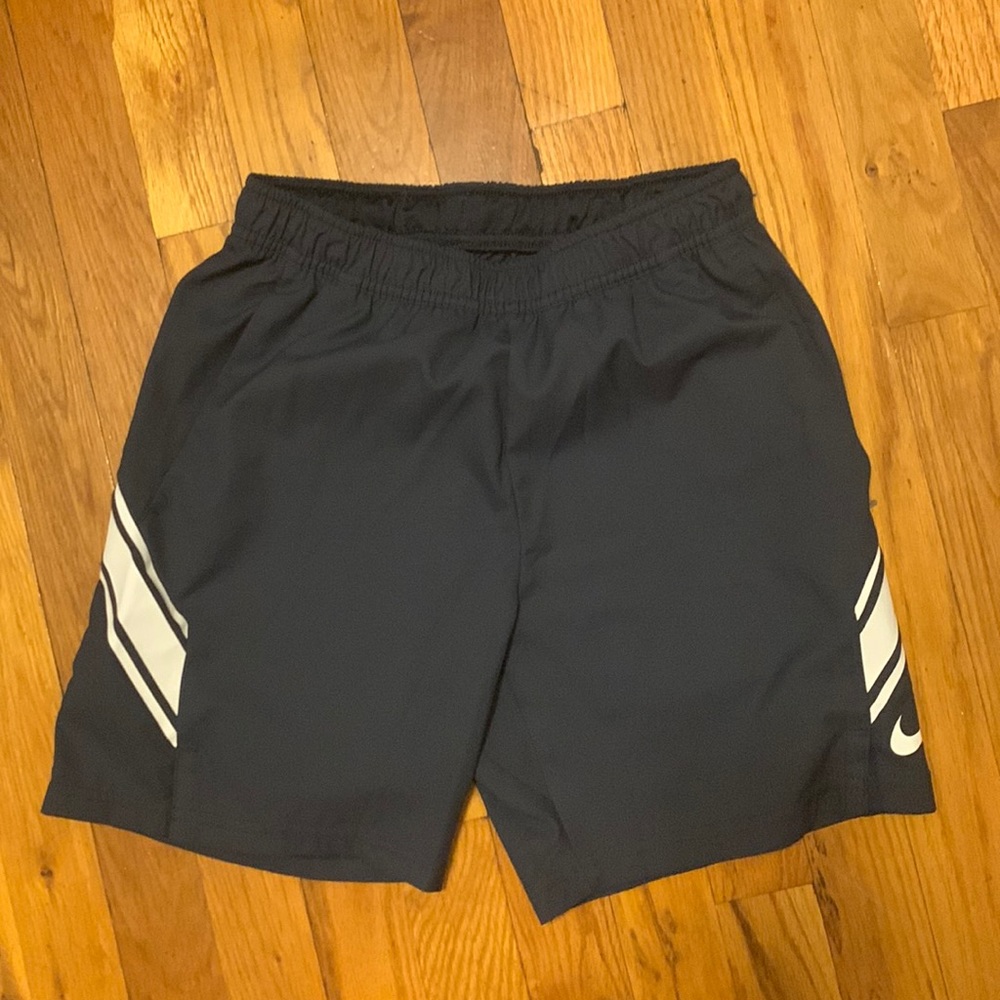Nike Dri Fit Men’s Shorts XS